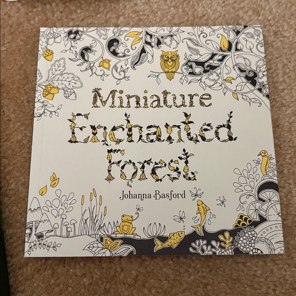 Brand New Coloring Set! - Picture 3 of 5